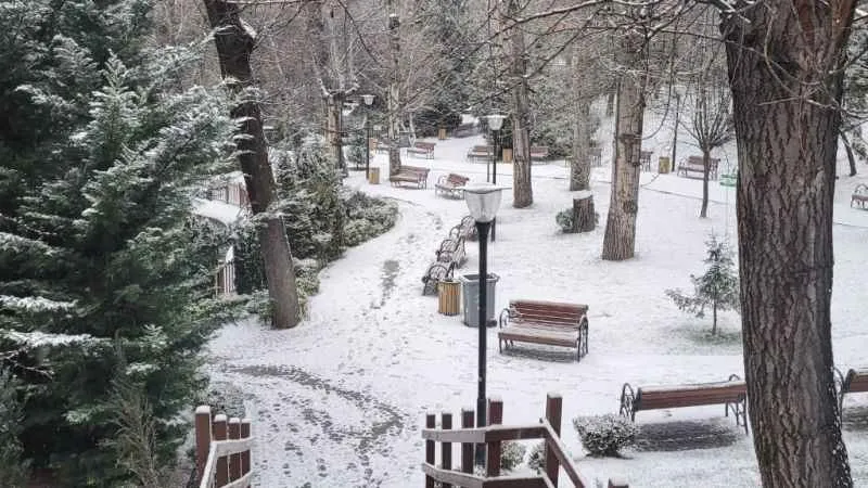 Ankara beyaza büründü