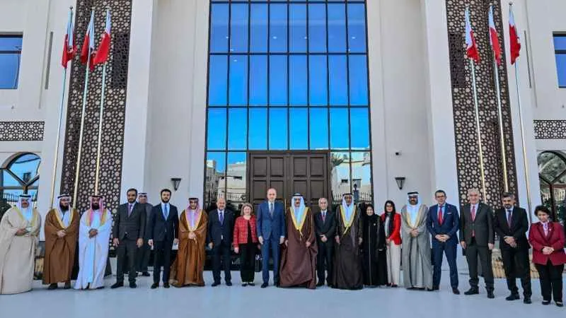 TBMM Başkanı Kurtulmuş, Bahreyn Temsilciler Meclisi Başkanı ile görüştü