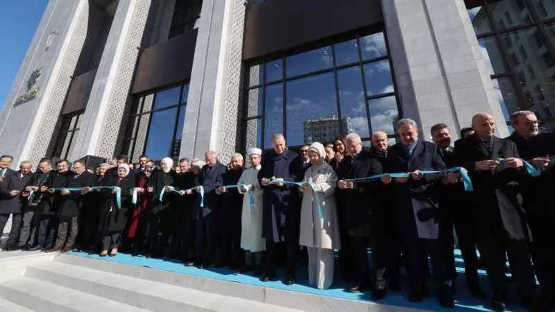 Cumhurbaşkanı Erdoğan: "Daha fazla insanımıza ulaşacağız"