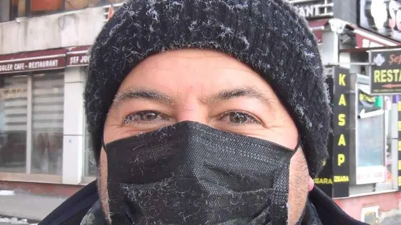 Kars’ta kirpikleri donduran soğuk