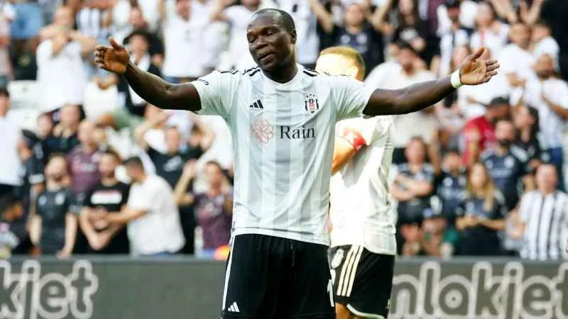 Aboubakar'ın tedavisi devam ediyor