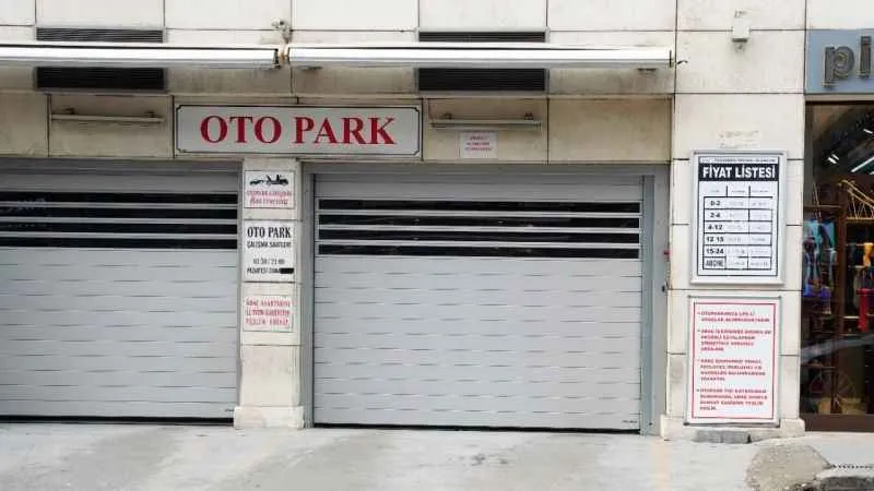 İstanbul Laleli'de bir otoparkın giriş-çıkış ücreti 340 TL’ye yükseldi