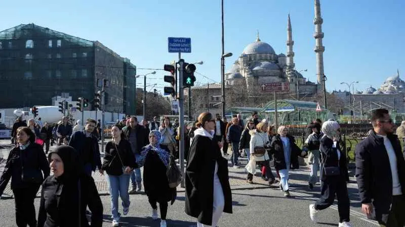 Kış ayında İstanbul'da bahar havası yaşanıyor