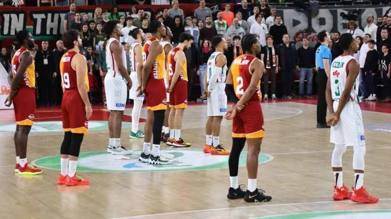 P. Karşıyaka kupada yoluna devam ediyor