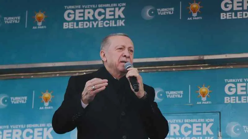 Cumhurbaşkanı Erdoğan: "Horoz dövüşünden beter bir kavga halindeler"