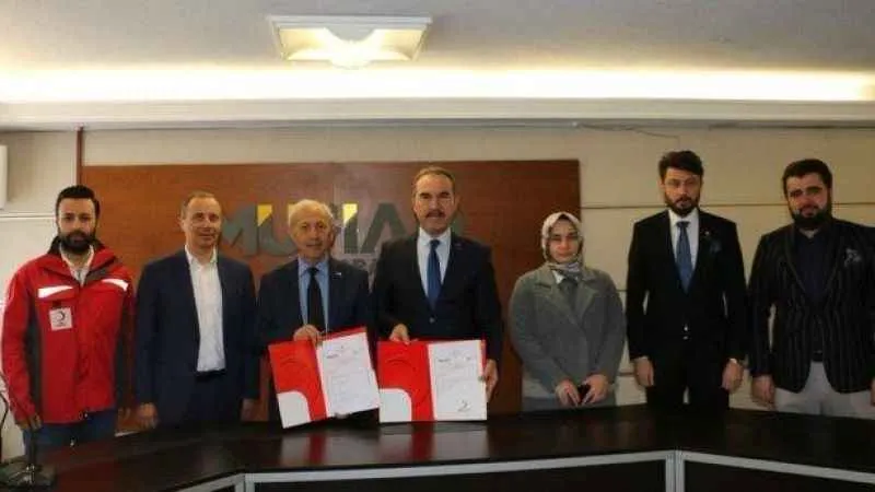 Ankaralı iş adamlarından Filistin'e bebek maması yardımı