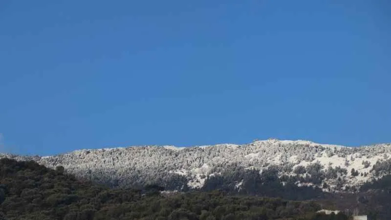 Mart ayında Madran Dağı’nda kar sürprizi