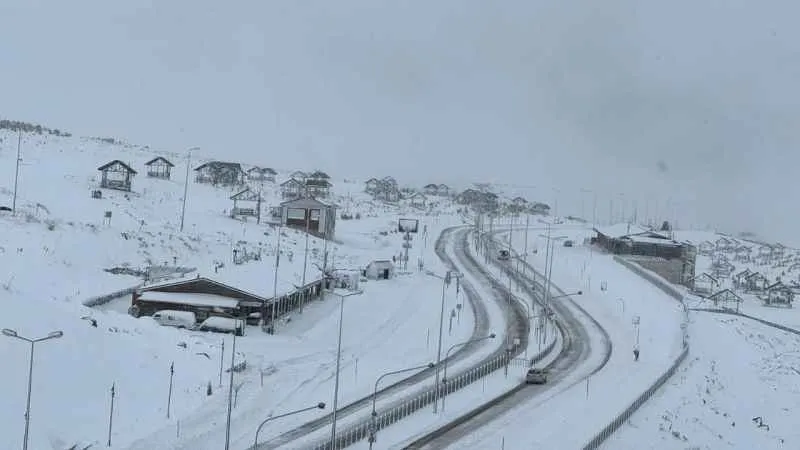 Erciyes'te kar kalınlığı 110 santime ulaştı