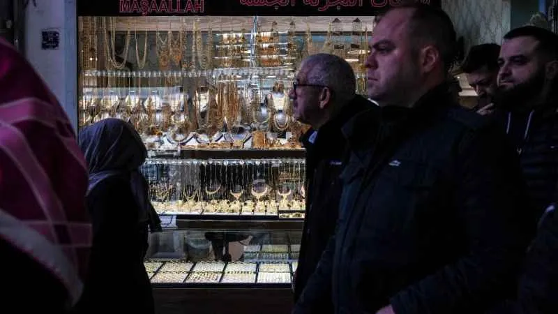 Gram altın rekor tazeledi