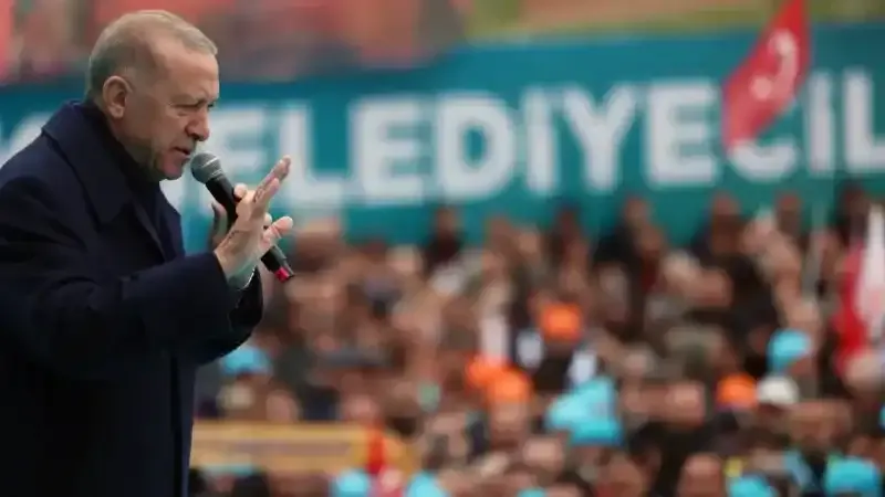 Erdoğan: “Ankara'yı başkentlik sıfatına uygun hizmet veremeyenlerden kurtarmanın vakti çoktan gelmiştir”