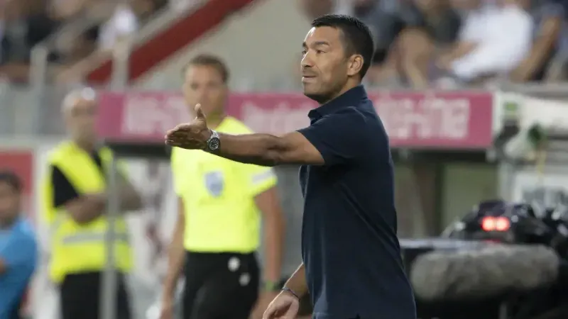 Bronckhorst: "Haftaya farklı bir maç olacak"