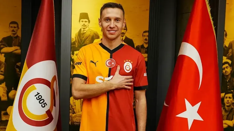 Przemyslaw Frankowski, Galatasaray'ın 3. Polonyalı futbolcusu oldu