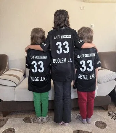 Fanatik Beşiktaşlı babadan kızlarına 'B.J.K' ismi