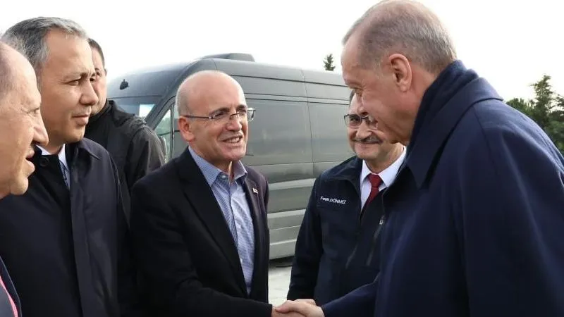 Mehmet Şimşek AK Parti'ye dönüyor mu?