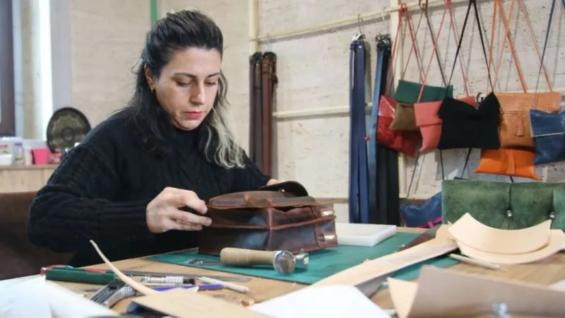 Ahi Evran'ın Mesleğini Sürdürüyor