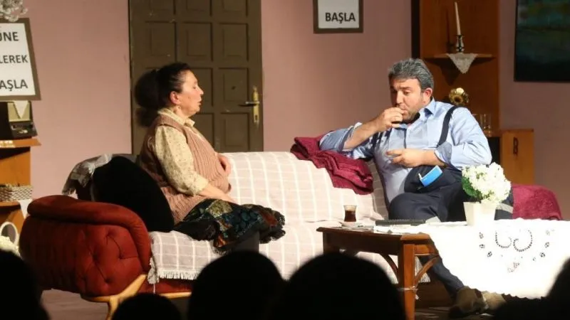 Merkezefendi Kent Tiyatrosu 3 yaşında