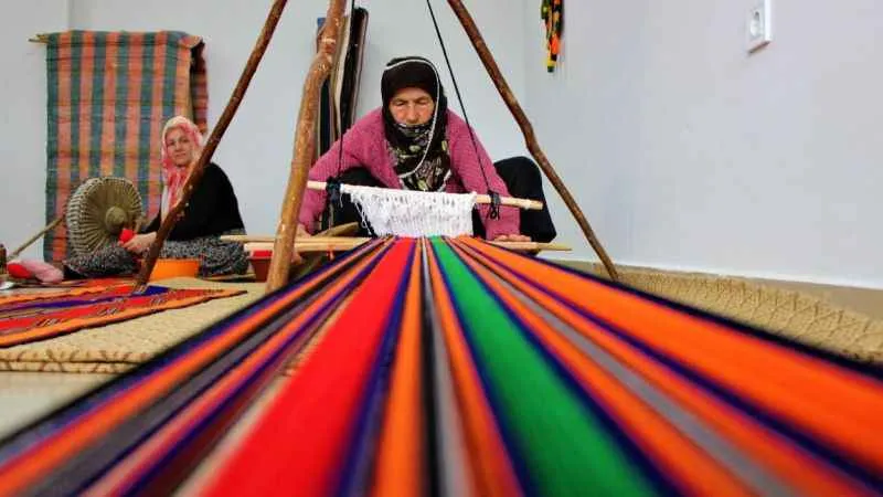 Eski kazaklardan muhteşem kilimler!