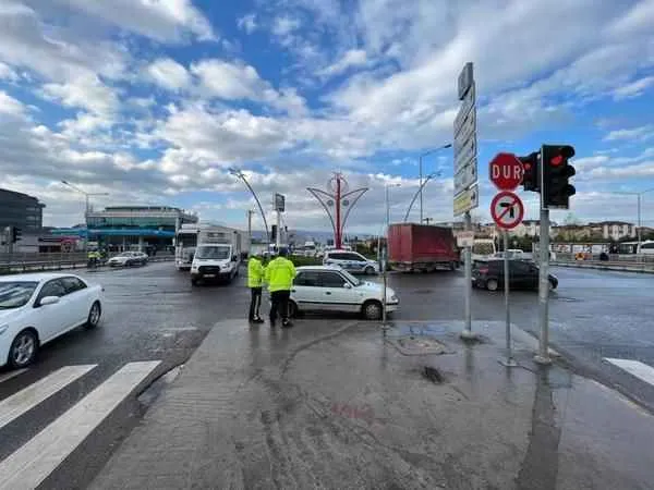 Direksiyon başında kalp krizi geçirdi