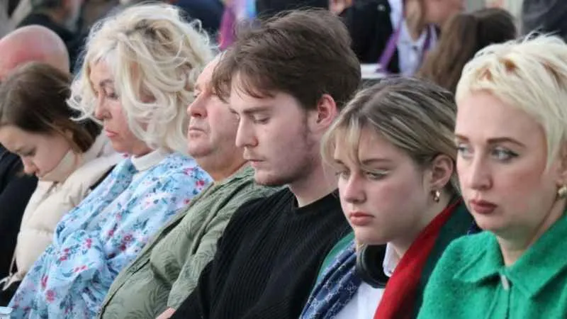 127 milletten yabancılar iftar sofrasında