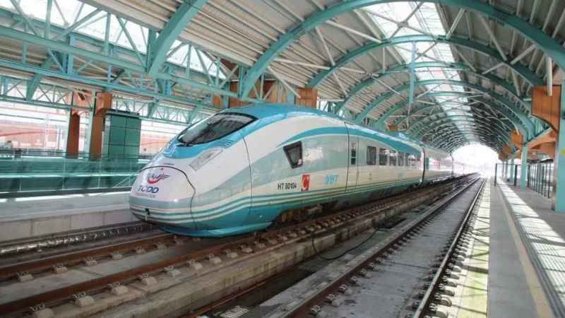 Ankara ile Sivas arası 2 saate düşüyor