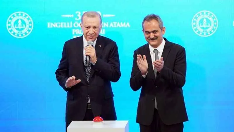 Tüm engelli öğretmen adaylarının ataması gerçekleştirildi