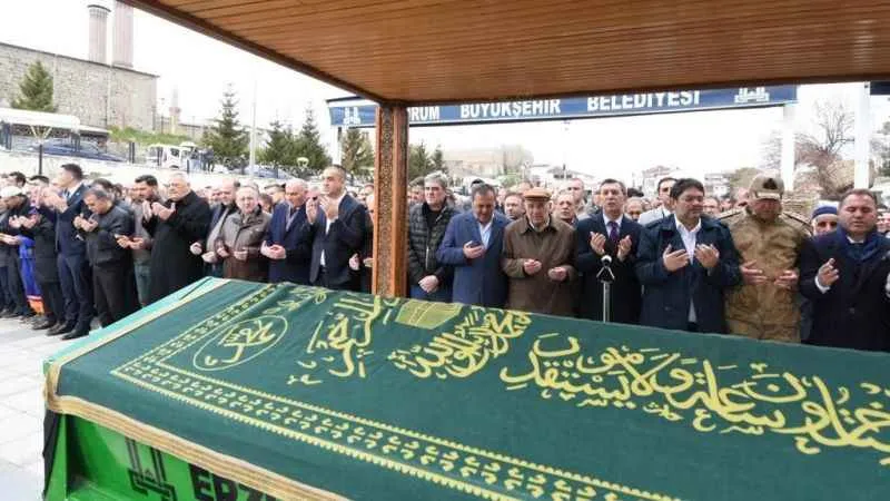 Erzurum'da İsmet Oral hayatını kaybetti