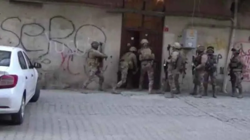 DEAŞ operasyonunda 13 tutuklama