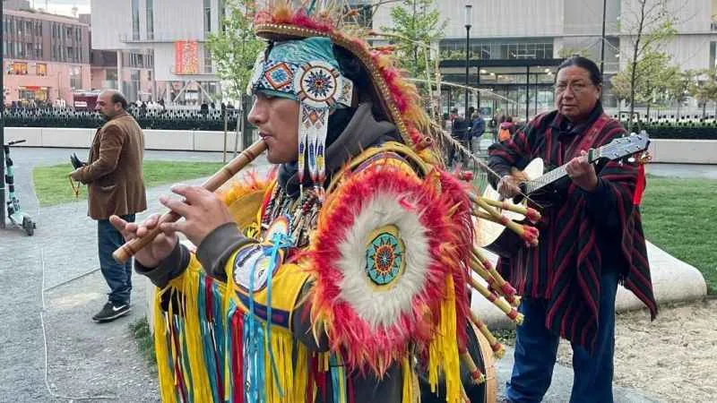 Güney Amerika'dan müzik yapmaya geldiler