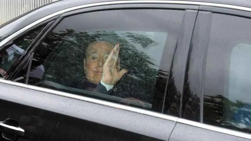 İtalya'nın eski Başbakanı Silvio Berlusconi, 86 yaşında hayatını kaybetti