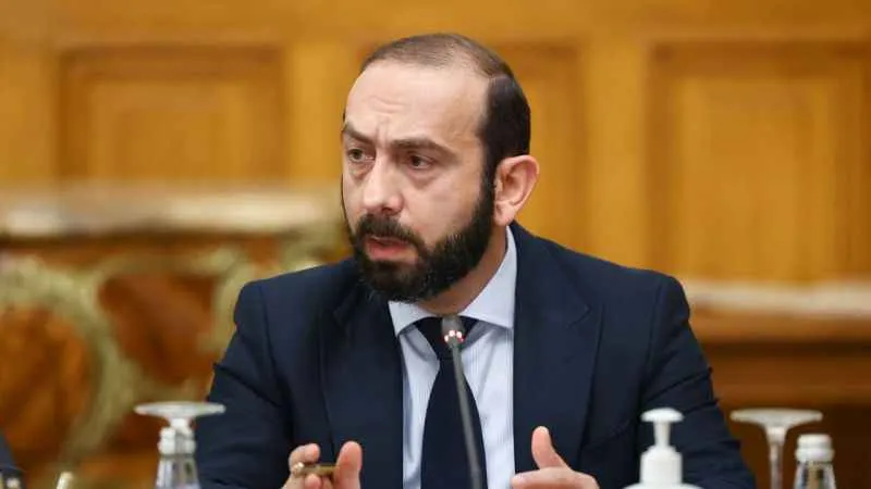 Ermenistan Dışişleri Bakanı Mirzoyan: "BM Karabağ'a derhal heyet göndermeli"