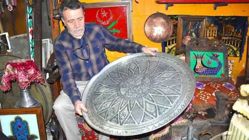 Mesleği yok olmasın diye direniyor