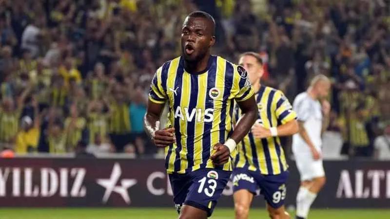 Enner Valencia, rekor için sahada