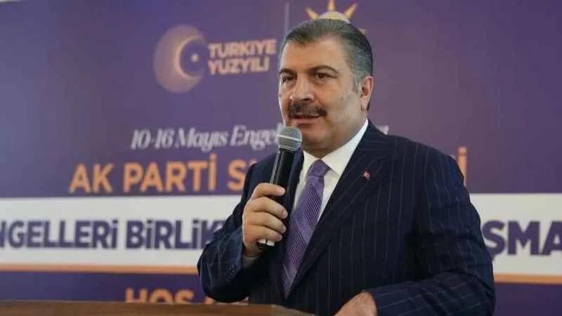 Bakan Koca, ‘kızamığa bağlı ölüm’ iddialarını yalanladı