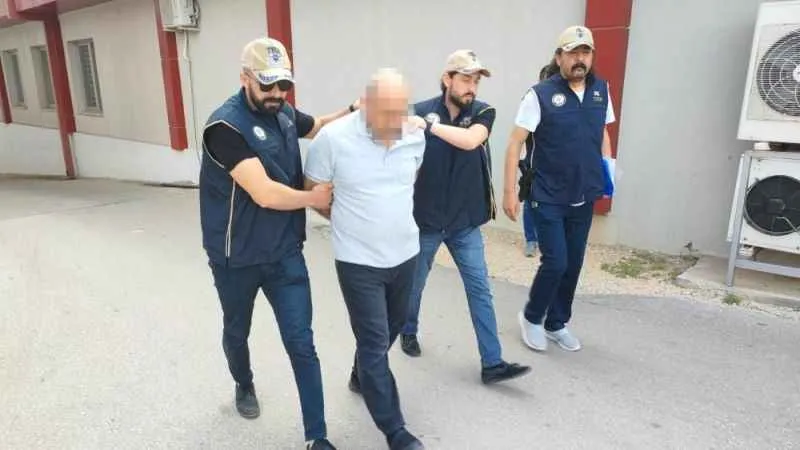 FETÖ’den 6 yıl 3 ay hapis cezasıyla aranan eski polis yakalandı