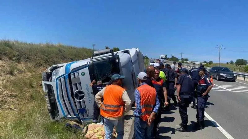 Edirne'deki kazada tır şoförü hayatını kaybetti