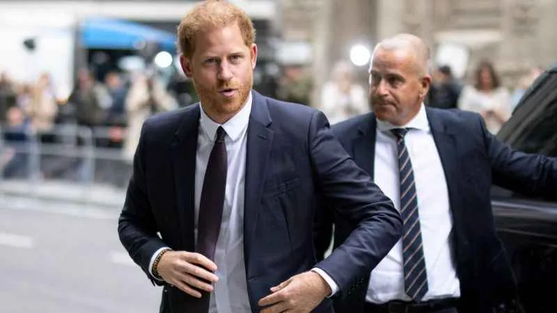 İngiltere Kraliyet ailesinde 130 yıl sonra bir ilk