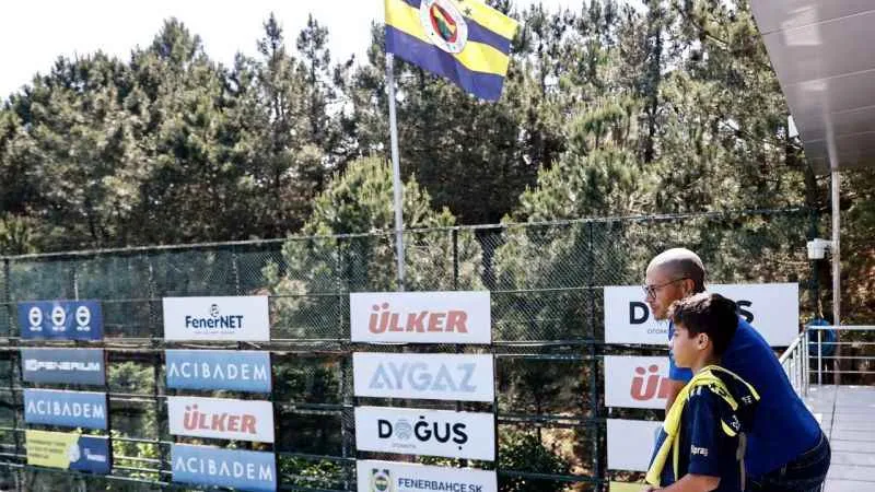 Alex de Souza’dan, Fenerbahçe'ye ziyaret