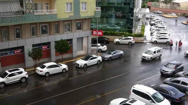 Diyarbakır’da yaz yağmuru
