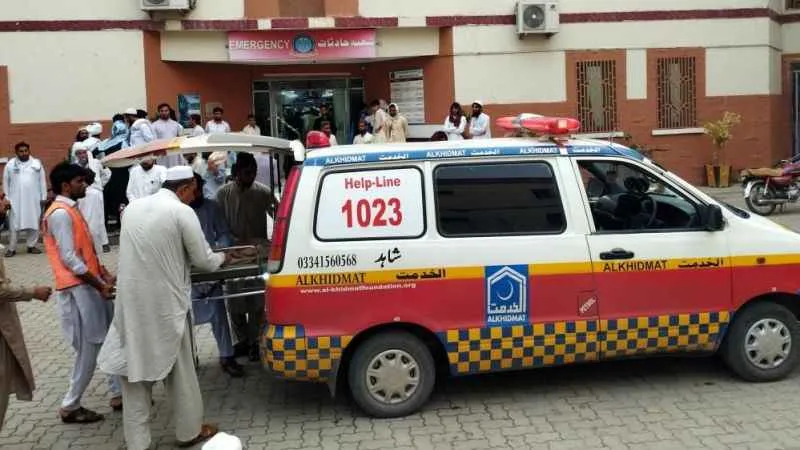 Pakistan’da fırtına nedeniyle ölü sayısı 32’ye yükseldi