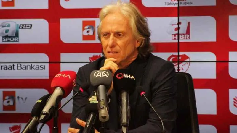 Jorge Jesus: “Bugünden itibaren Fenerbahçe'nin teknik direktörü değilim”