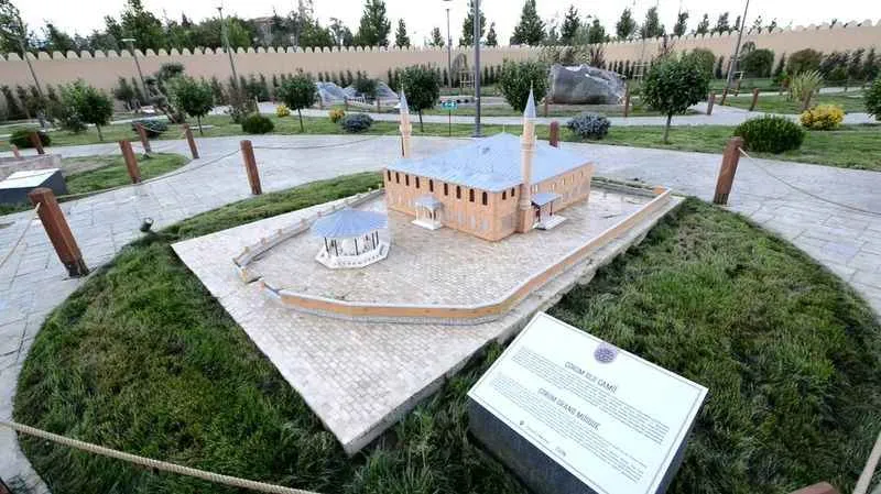 Çoruminia’yı 50 bin kişi ziyaret etti