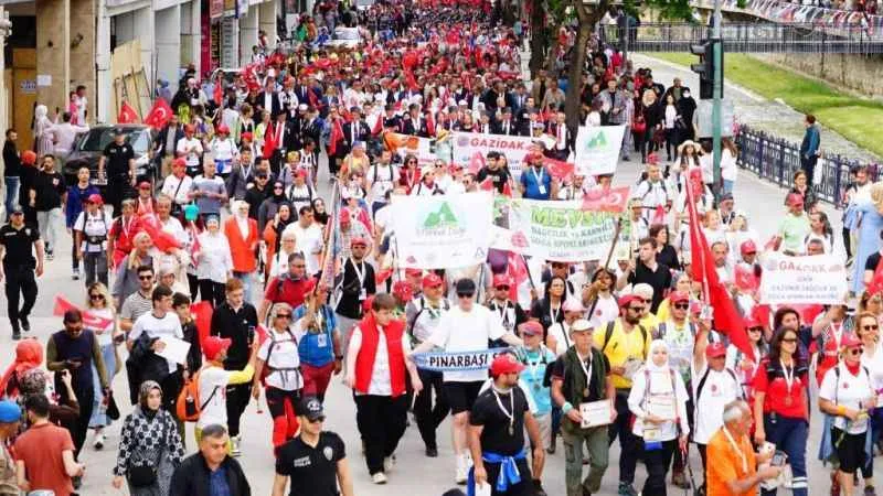 Atatürk ve İstiklal Yolu Yürüyüşü 4 gün sürdü