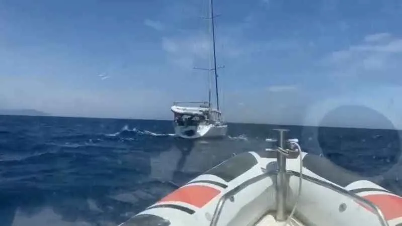 İzmir'de 6 FETÖ firarisi tekneyle yurt dışına kaçmak üzereyken yakalandı