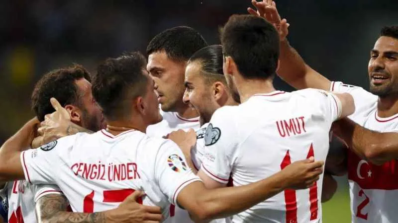 Letonya'da uzatma dakikalarında güldük