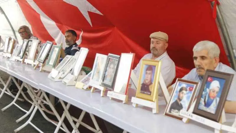 Onlar Babalar Günü’nü buruk geçiriyor