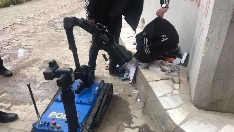 Gümüşhane’de şüpheli çanta alarmı