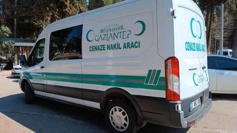 Gaziantep'teki kazada Taha Kaçar, Cahit Sat, Hatice Sat, Kardelen Sat, Mesut Taşdemir ve Kadir Sat hayatını kaybetti