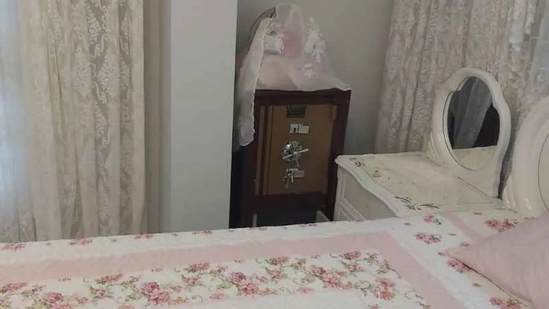 Hırsızlar Elleriyle Koymuş Gibi Buldukları 1,5 Milyonluk Ziynetlerle Kayıplara Karıştı