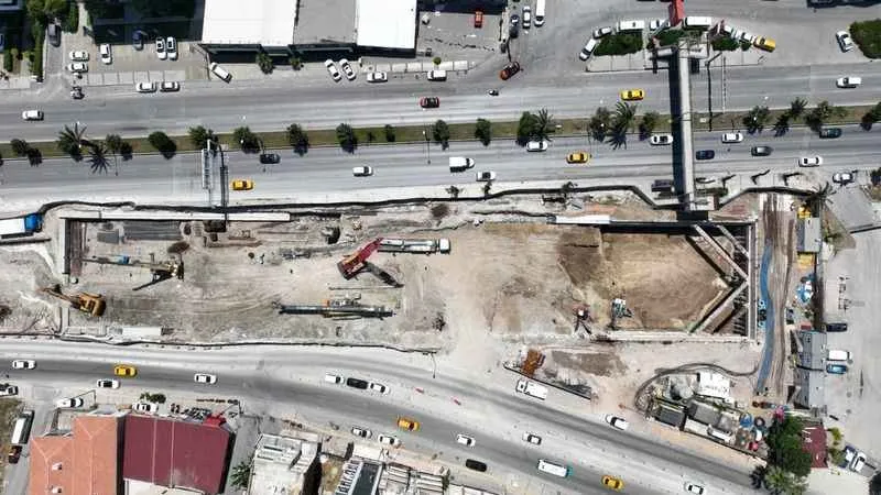 İzmir’in tarihi yatırımı hızla ilerliyor