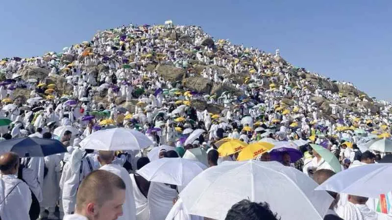 Hacılar Arafat'ta toplandı